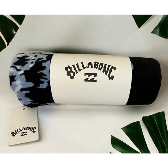 Billabong Palmer Swim Surf Beach Towel 63x31.5 Tropical Pattern Fast Shipping - Picture 5 of 12